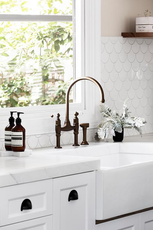 Scallop Tile Kitchen Backsplash