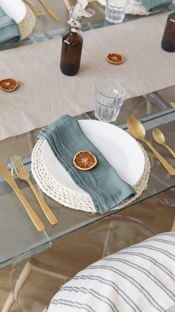Gold cutlery table setting