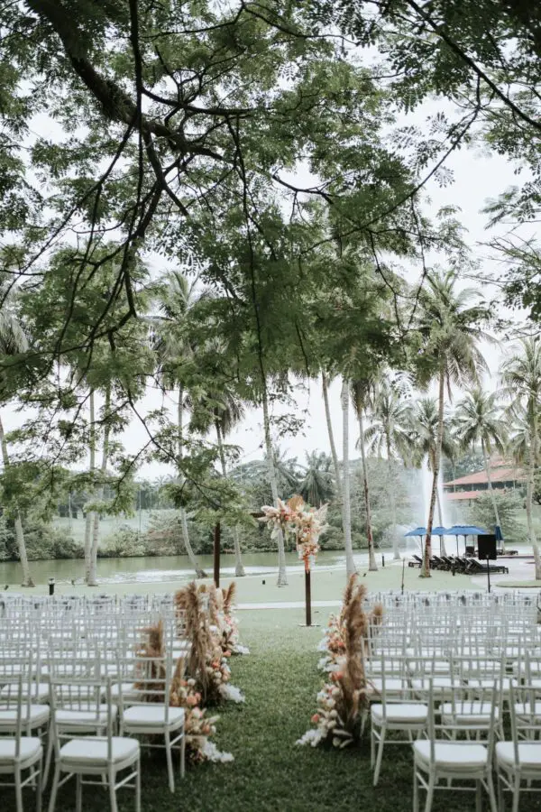 The Ultimate Guide To A Neutral Boho Wedding Theme - That Isle Life