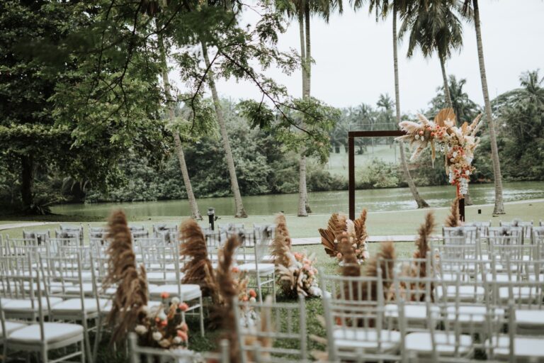 Neutral Boho Wedding Theme