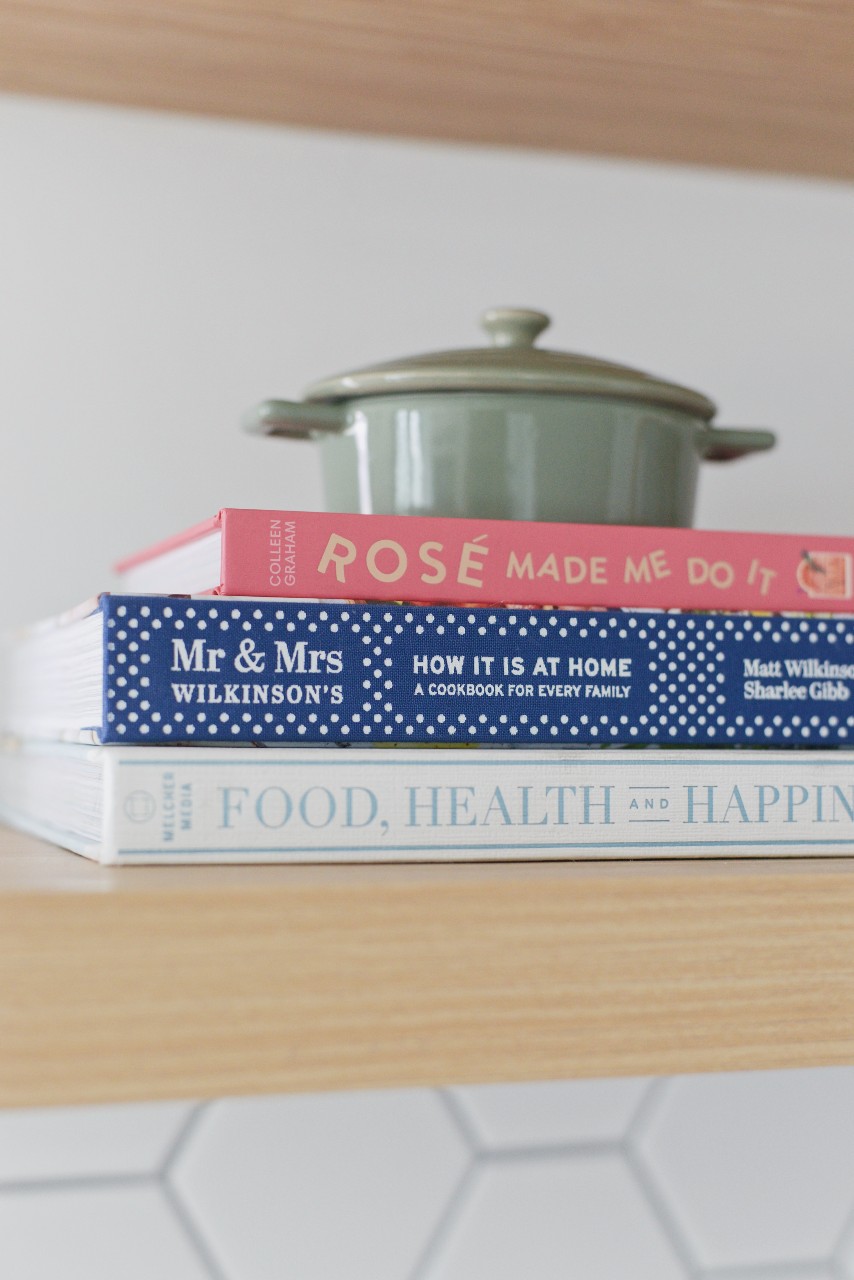 How To Style Coffee Table Books Like A Pro (And Which Ones To Buy!)