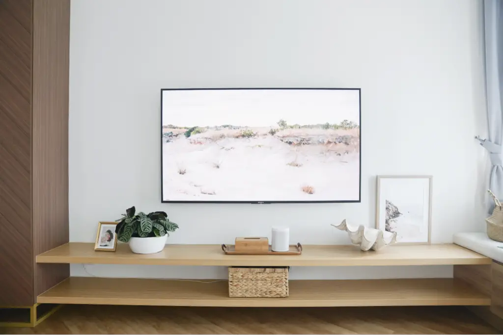 How to style a TV console