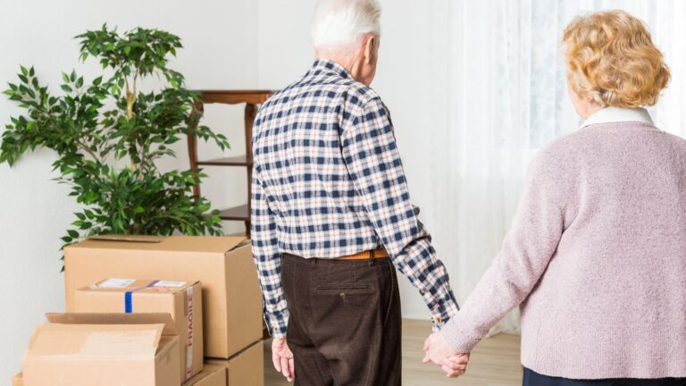 10 Decluttering Tips For Seniors To Make Their Lives Easier