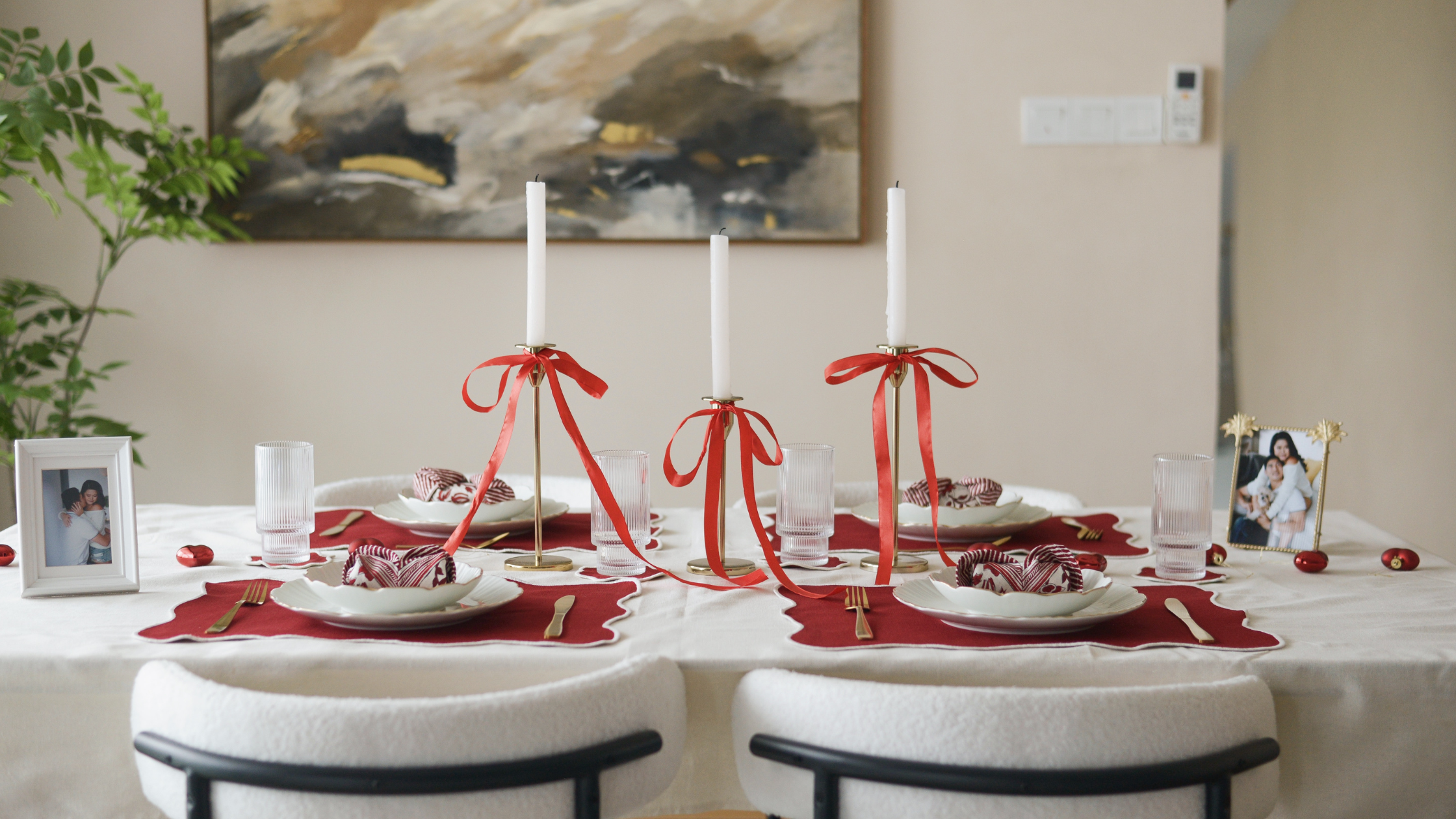 Minimal & Neutral Valentine's Day Table Settings